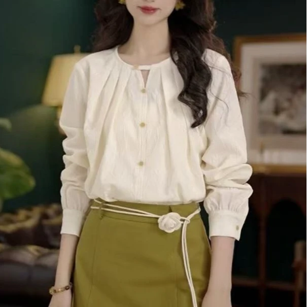 2025春秋新款法式复古圆领衬衫时尚流行气质洋气减龄高级感上衣女