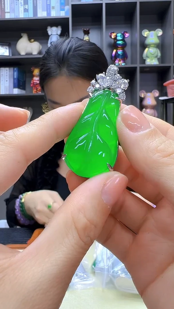 翡翠银S925镶嵌颈饰丹丹diy劲饰
