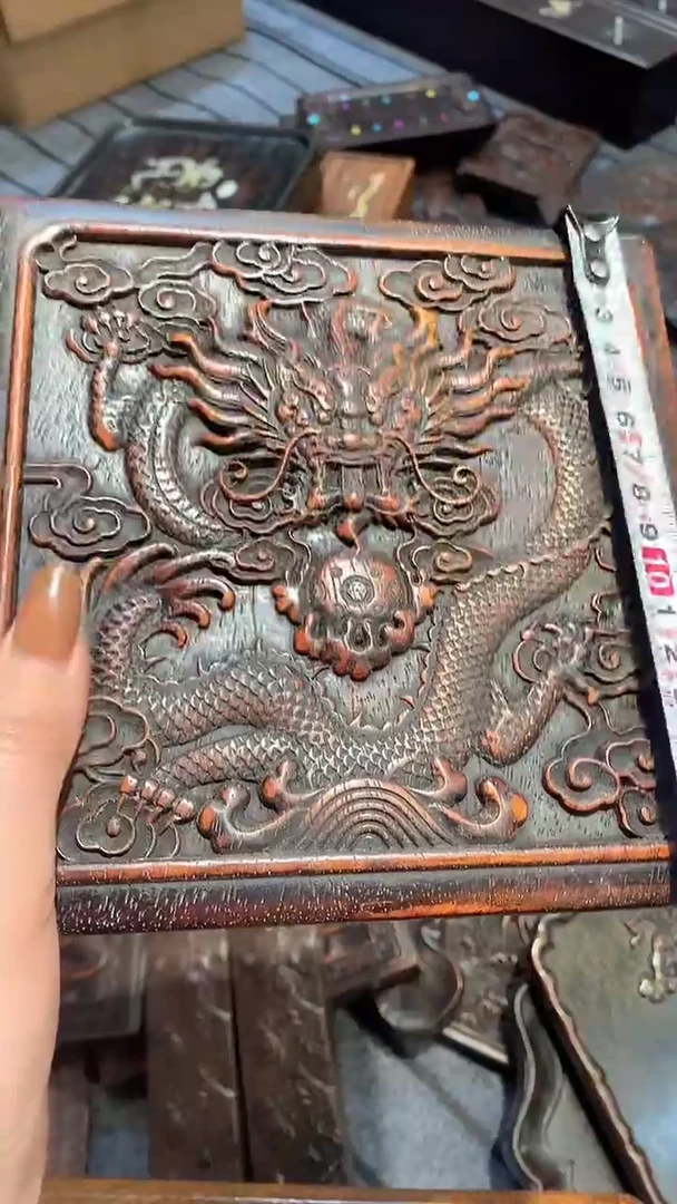 木紫檀雕刻一物一拍