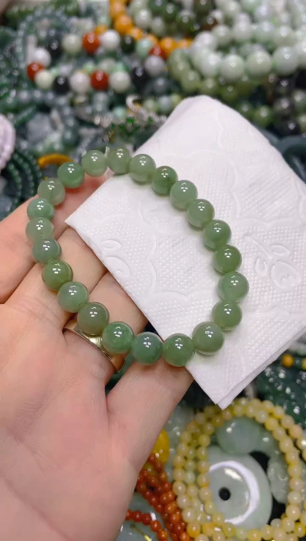 颈饰未镶嵌翡翠7mm