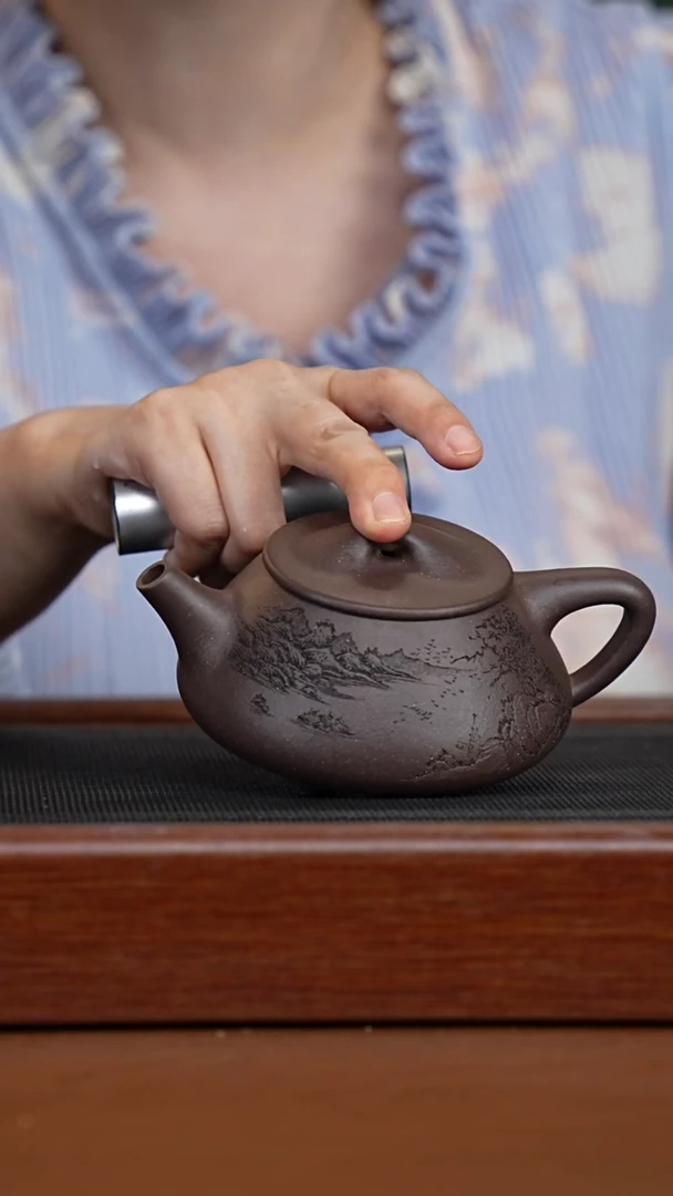 茶壶紫砂天青刻绘景舟石瓢-山水