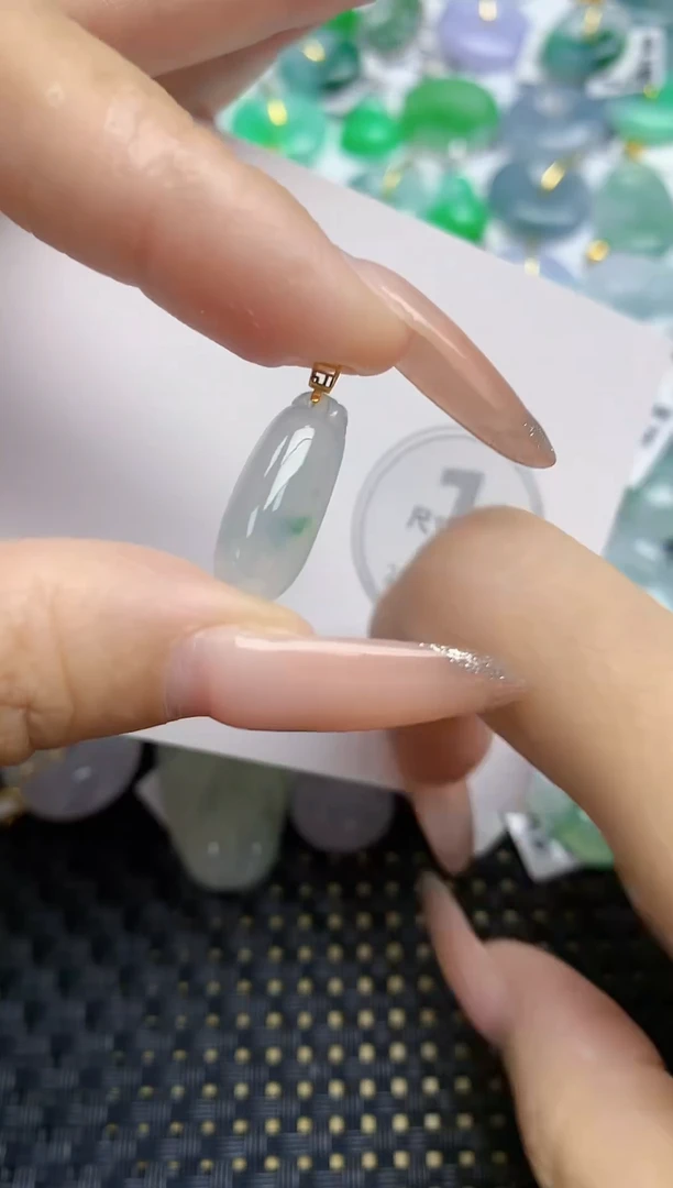 颈饰未镶嵌翡翠天然缅甸A货翡翠百元以上9元证书费自理