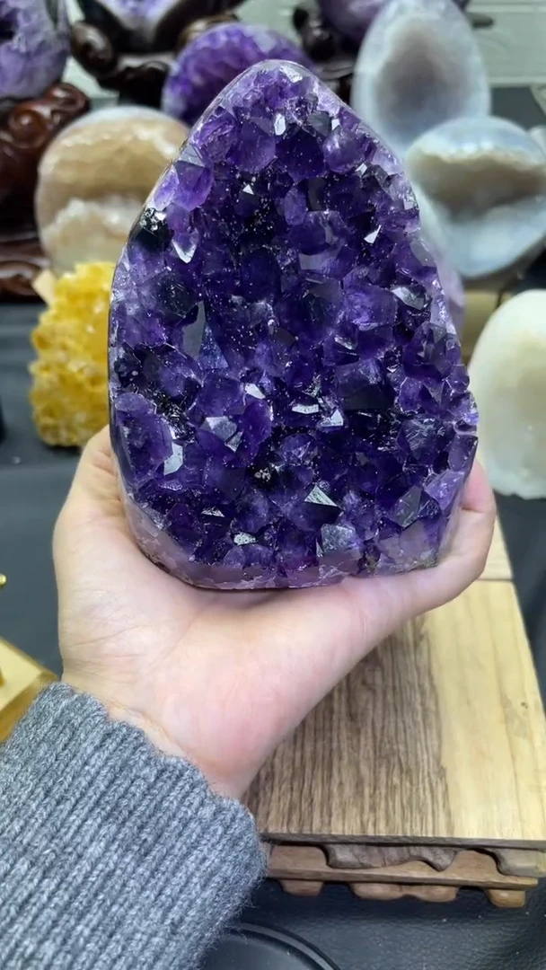未镶嵌大型摆件（非配饰）紫晶61号摆件
