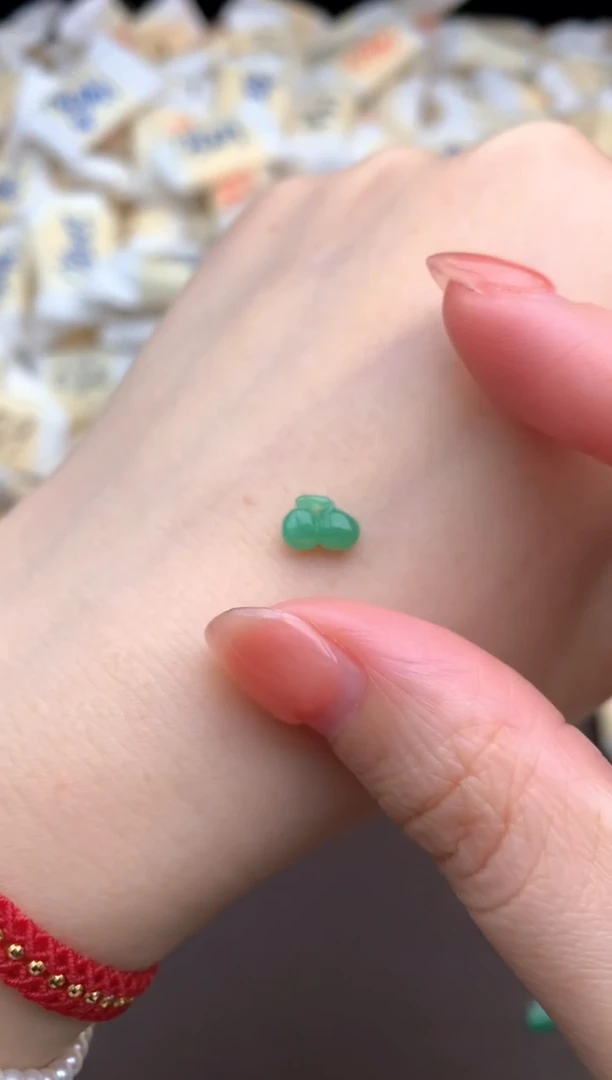 【闪购商品】翡翠挂件银S925镶嵌一万能扣41