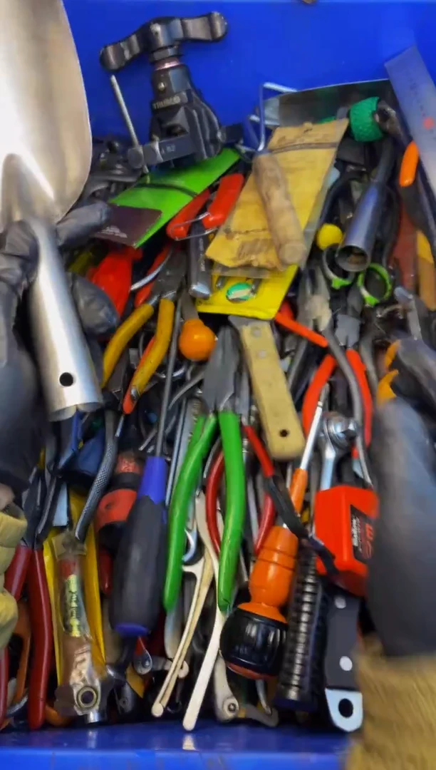 孙*泽大白日本工具仓库闪购链接