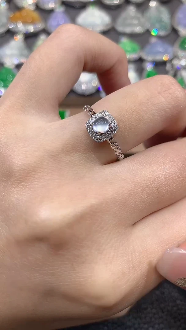 18K金镶嵌戒指翡翠A34 多样性发货一件