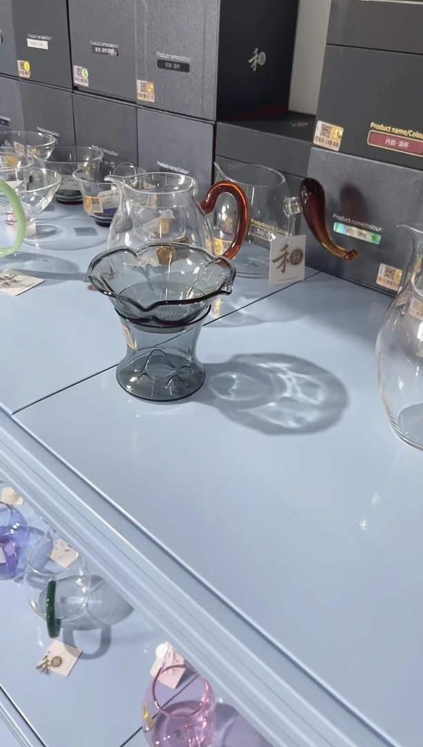 烟灰色观山茶漏