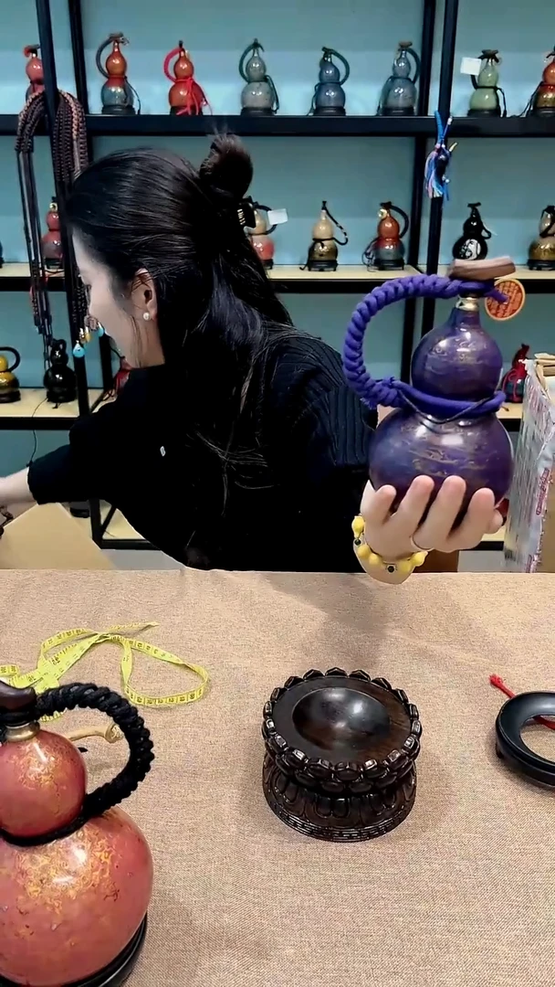 大漆工艺品天然紫色螺旋花纹大漆酒葫芦