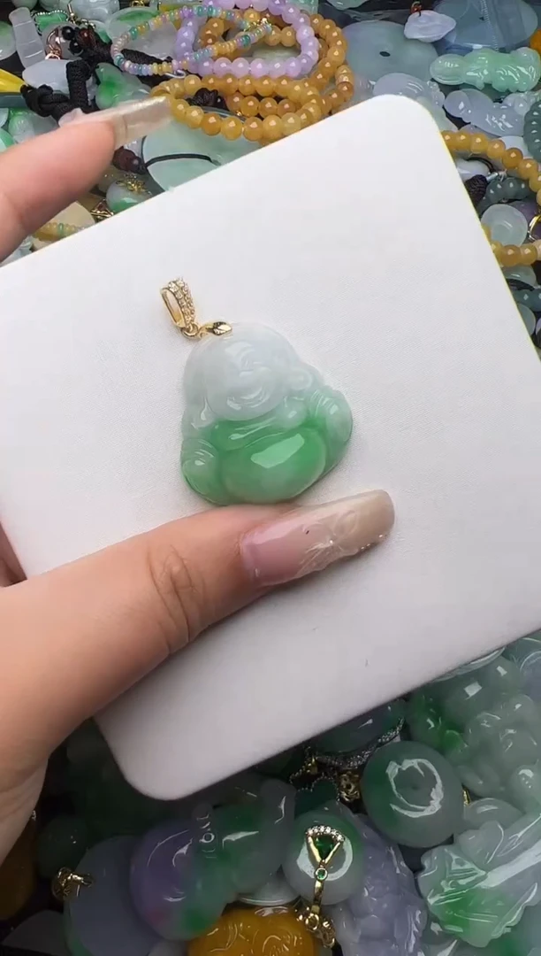 翡翠未镶嵌颈饰天然缅甸翡翠吊坠