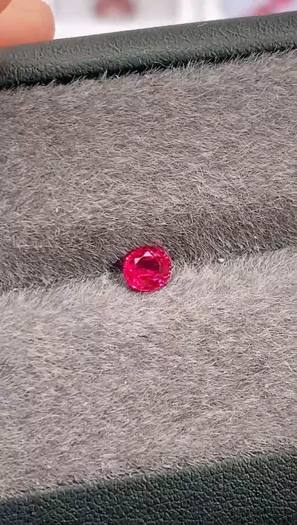 裸石尖晶石0.5-1499天然绝地尖晶石