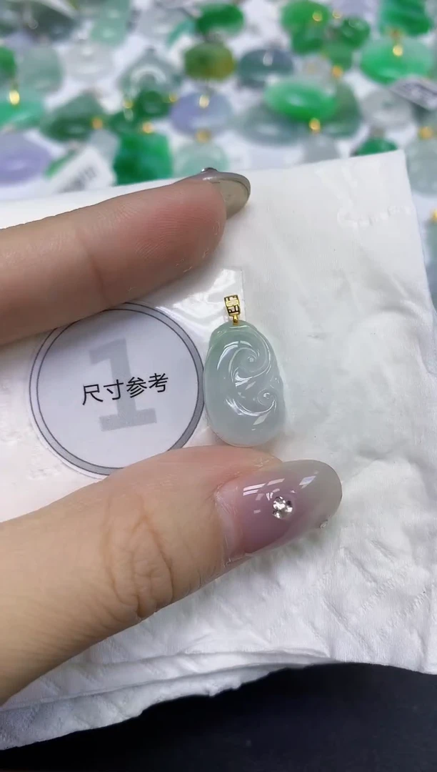颈饰18K金镶嵌翡翠天然缅甸翡翠A货百元以上9元证书费自理