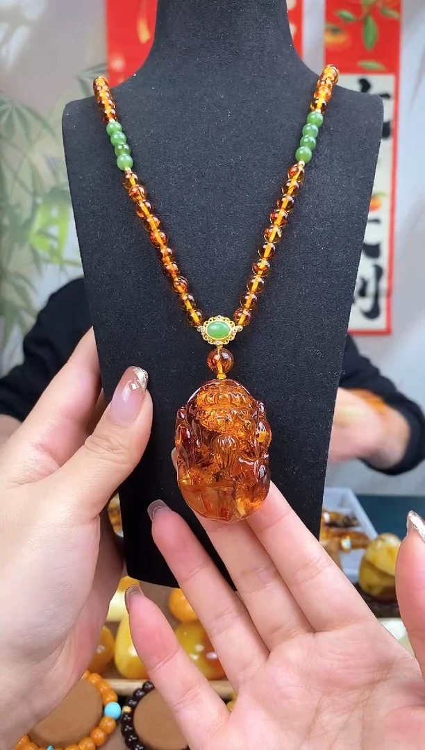 【闪购商品】琥珀裸石未镶嵌基地发货 一物一证 顺丰包邮