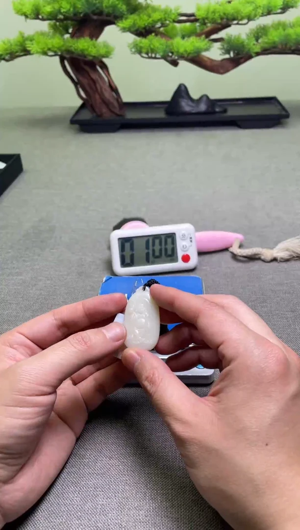 颈饰未镶嵌和田玉知*1