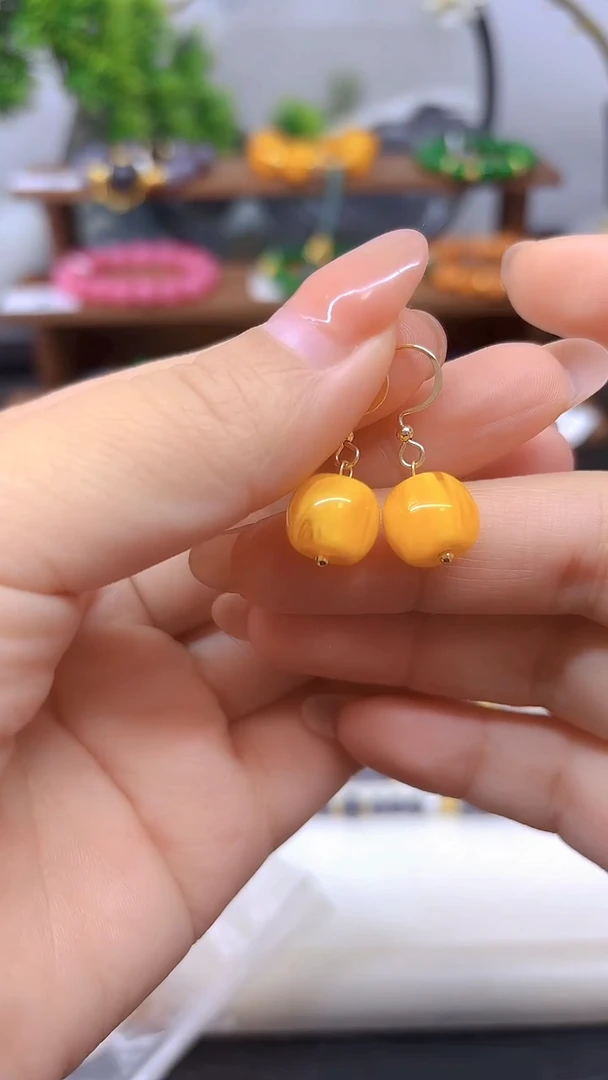 蜜蜡14K金镶嵌耳饰E01