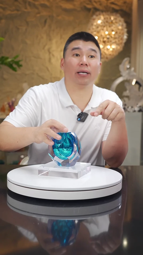 琉璃手工艺品福利天空蓝切面香薰瓶