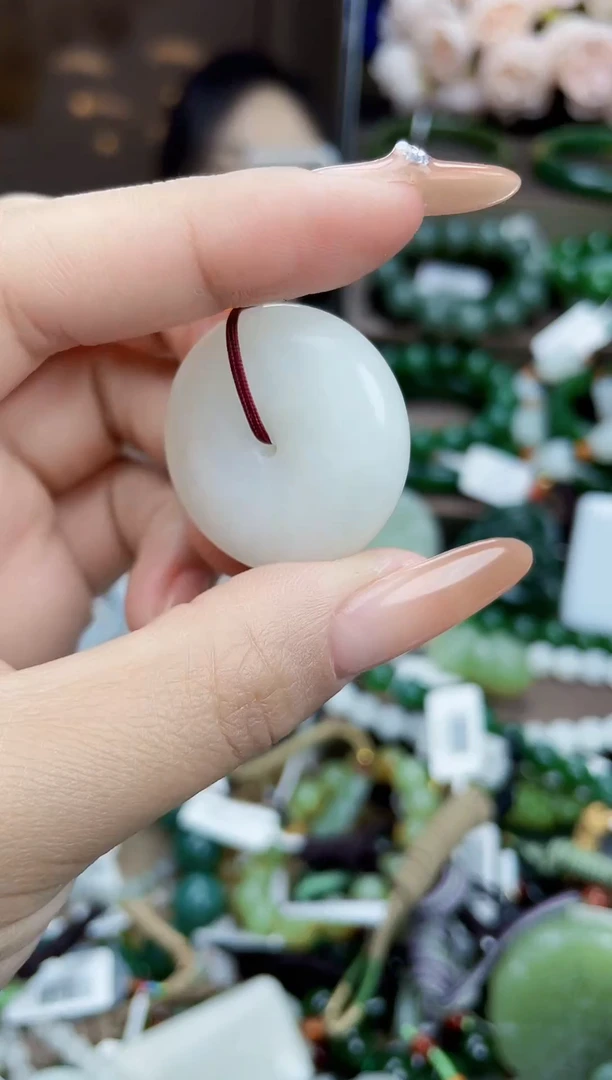 颈饰未镶嵌和田玉未镶嵌和田玉吊坠多样性拍一发一