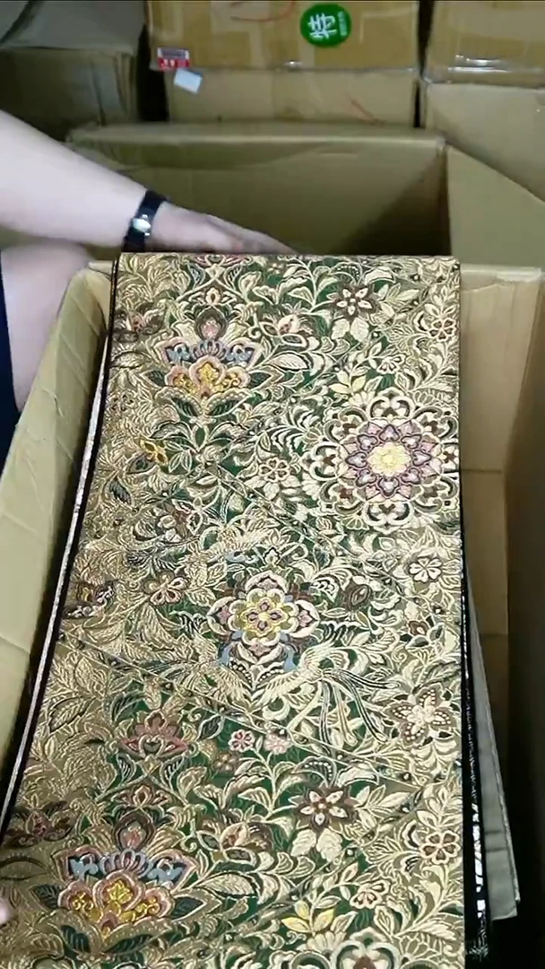 织绣织锦73六通宝象花