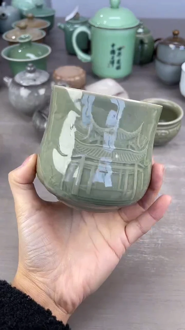 青瓷仓储清仓福利微微暇