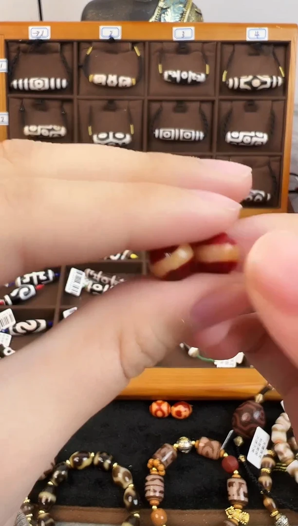 玛瑙/玉髓（覆膜）颈饰未镶嵌34.（微瑕随机发货）