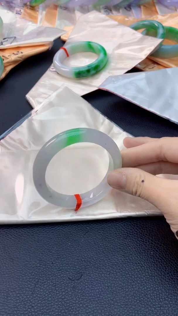未镶嵌手镯翡翠0886158322