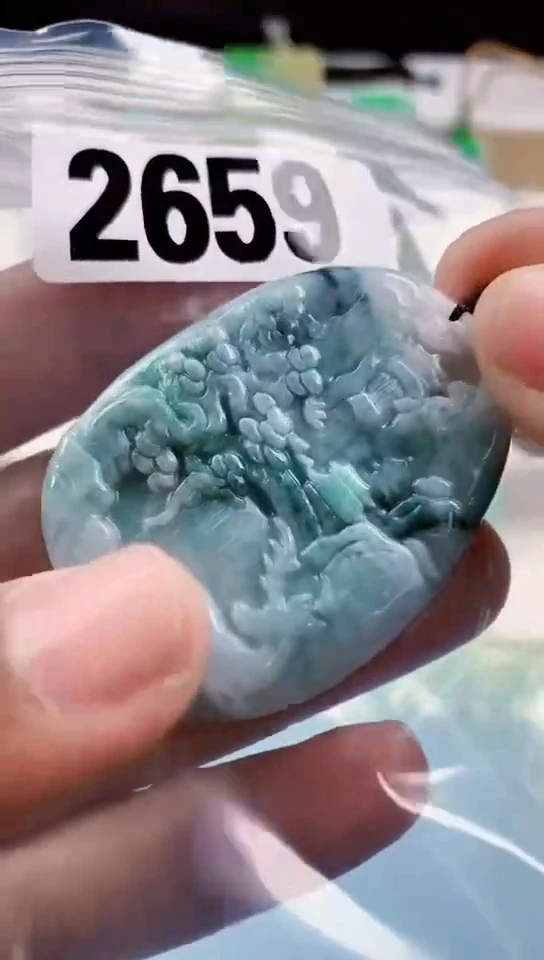 【闪购商品】翡翠挂件未镶嵌天然翡翠吊坠挂件