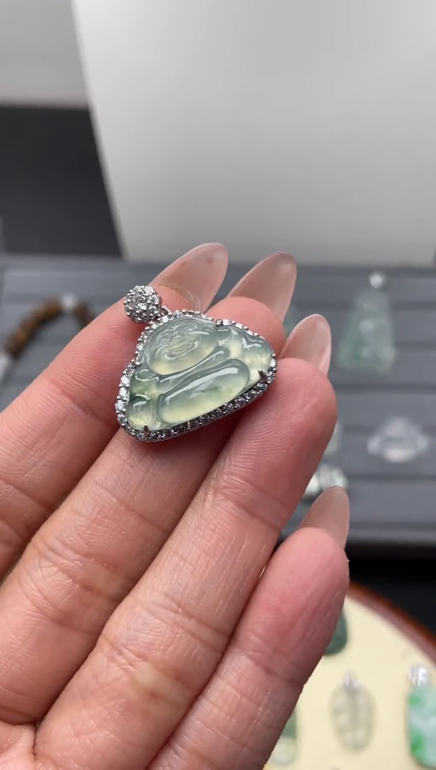 颈饰银S925镶嵌翡翠(40号链接)纯天然A货缅甸翡翠佛公吊坠