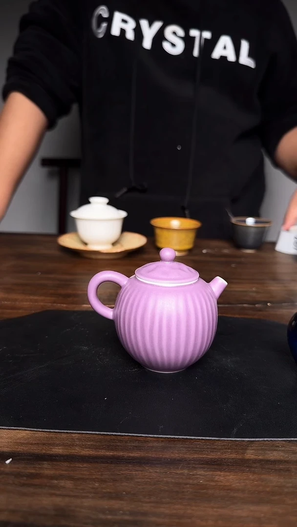 婺州龙窑烧制技艺紫色洋葱壶