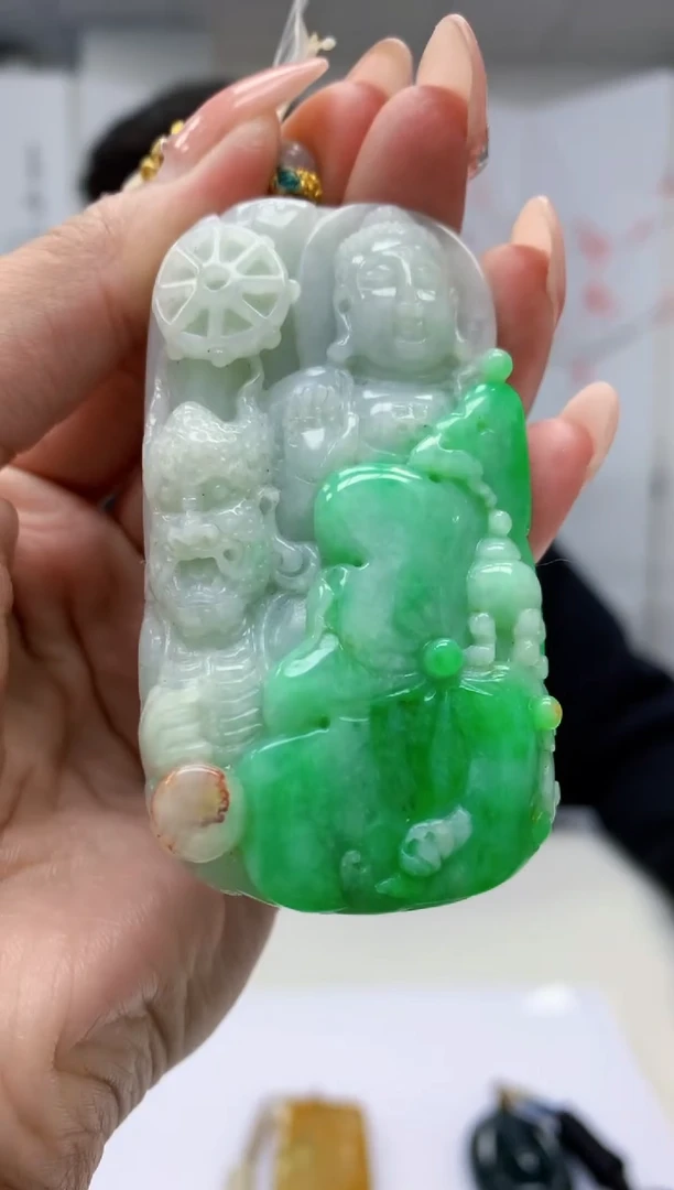 【闪购商品】定制翡翠未镶嵌4917MM-毛货挂件88