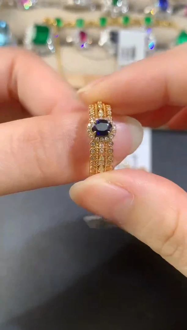 戒指蓝宝石18K金镶嵌D479|5980