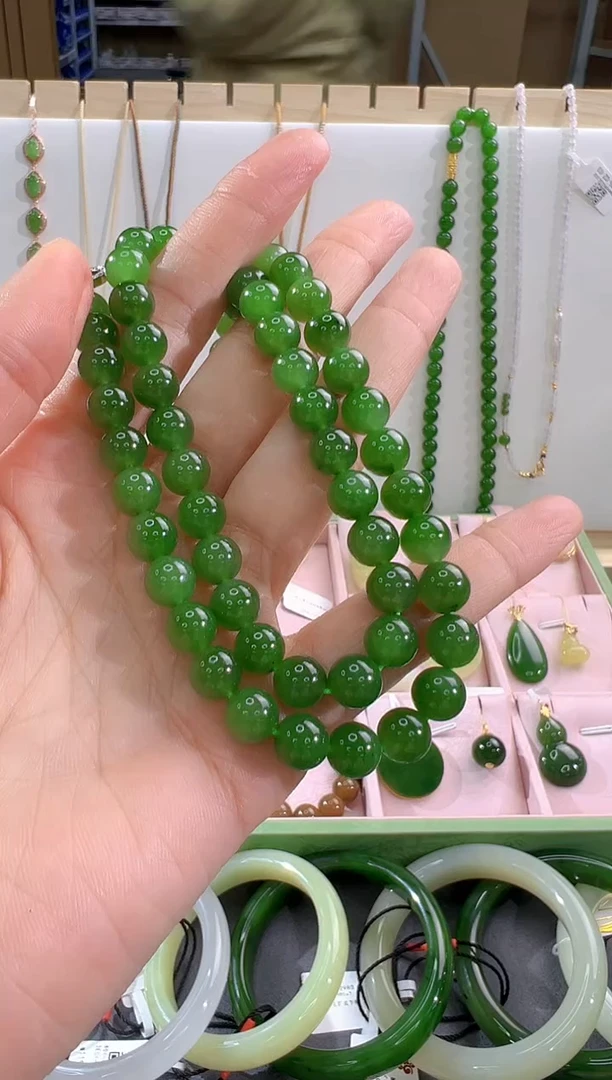 颈饰未镶嵌和田玉多样性拍一发一 cg