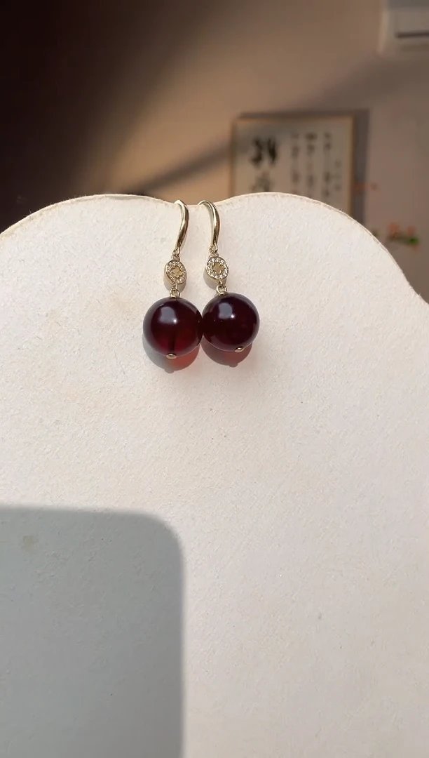 裸石琥珀未镶嵌15+ 血珀耳环