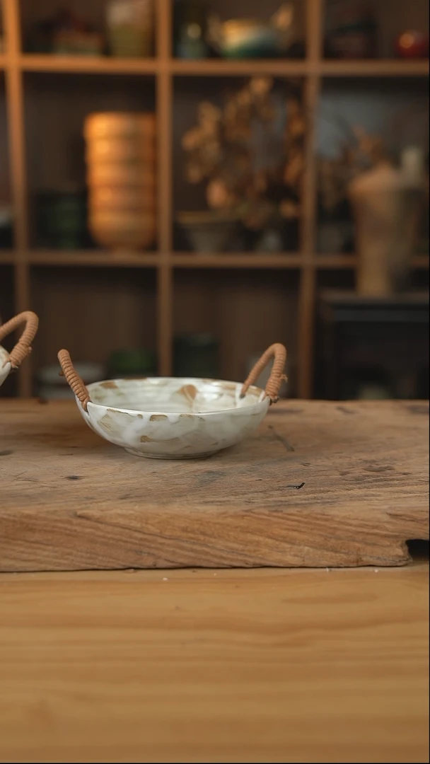 粉影系列的6英寸麻绳螺纹小提篮