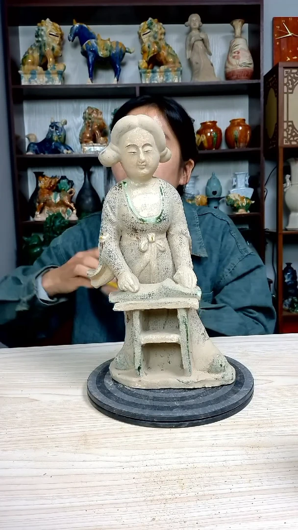 经典精美复古风格瓷器