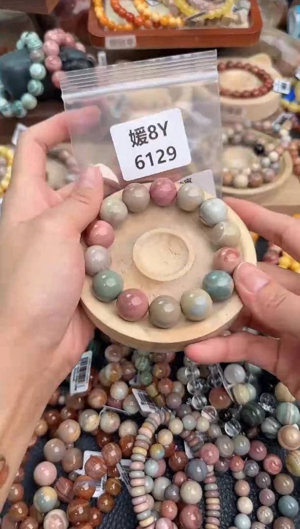 石英质玉手链未镶嵌小*8Y6129