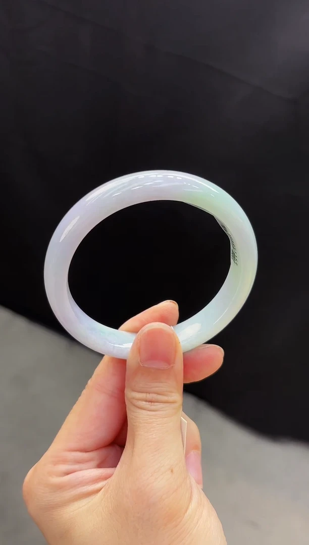 翡翠手镯未镶嵌58-60翡翠手镯133