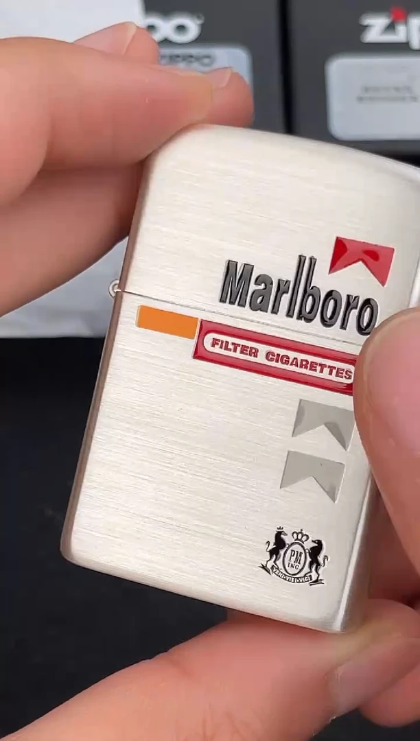 铜zippo千语205包银万宝路滑盖