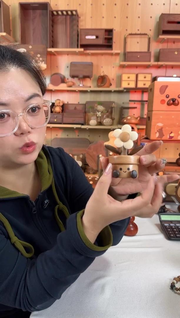 木实木有钱花摆件