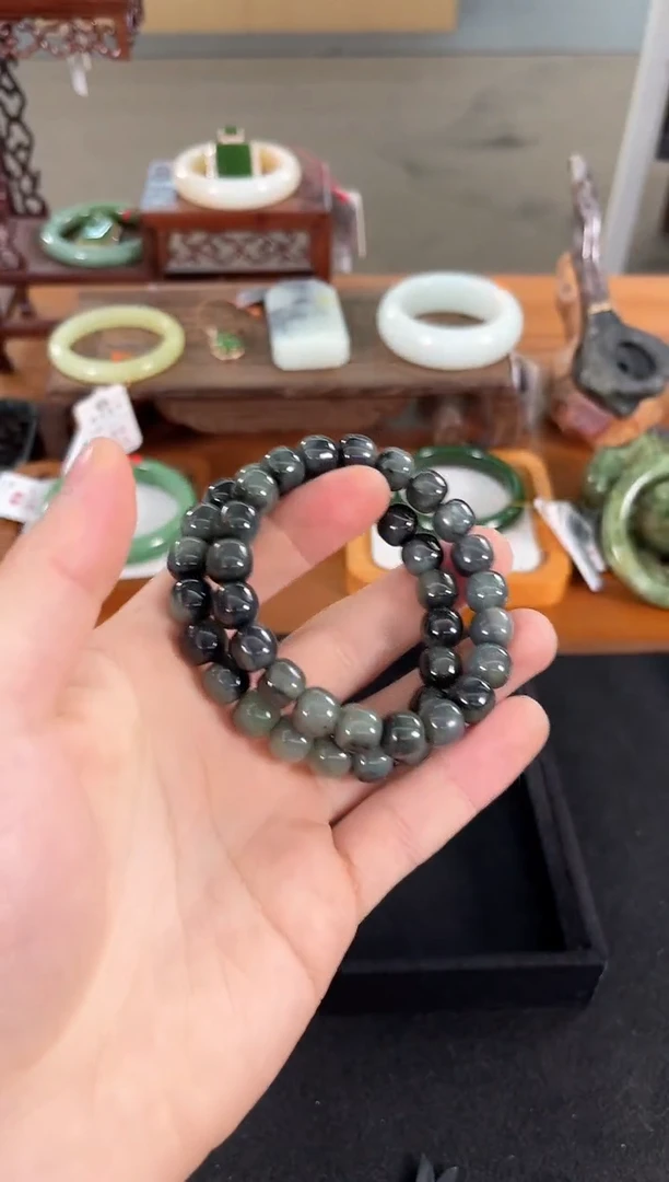 未镶嵌手串和田玉卡10若羌青花 老型 多样性发一