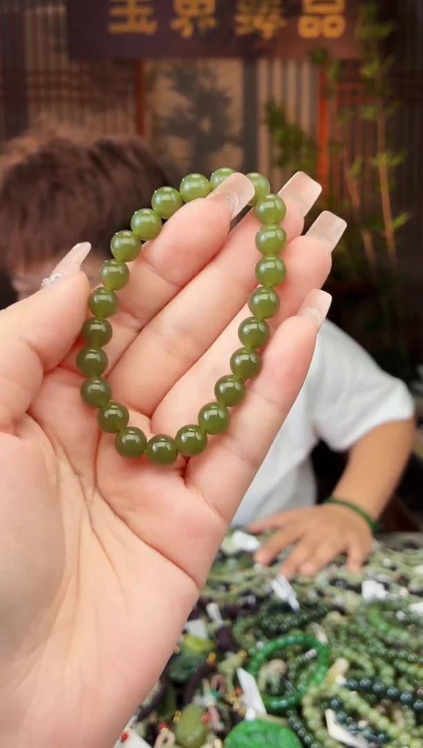 和田玉未镶嵌颈饰拍一发一