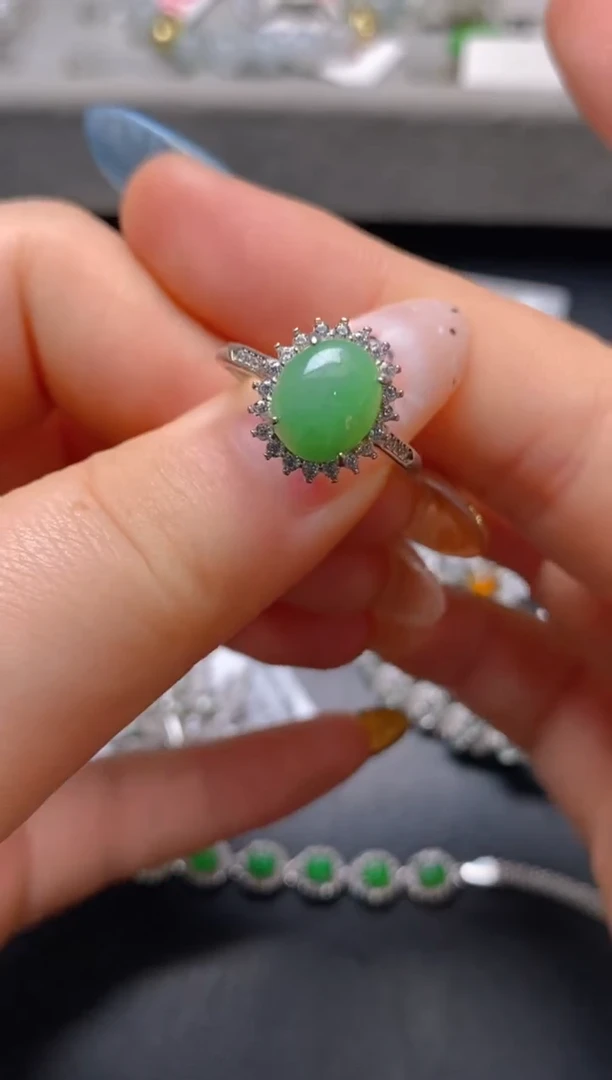 银S925镶嵌戒指翡翠百内无证书