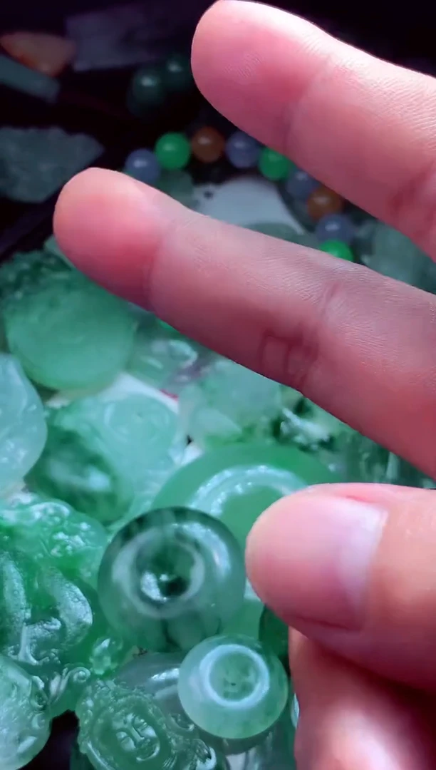 未镶嵌定制翡翠曹*#翡翠毛货定制