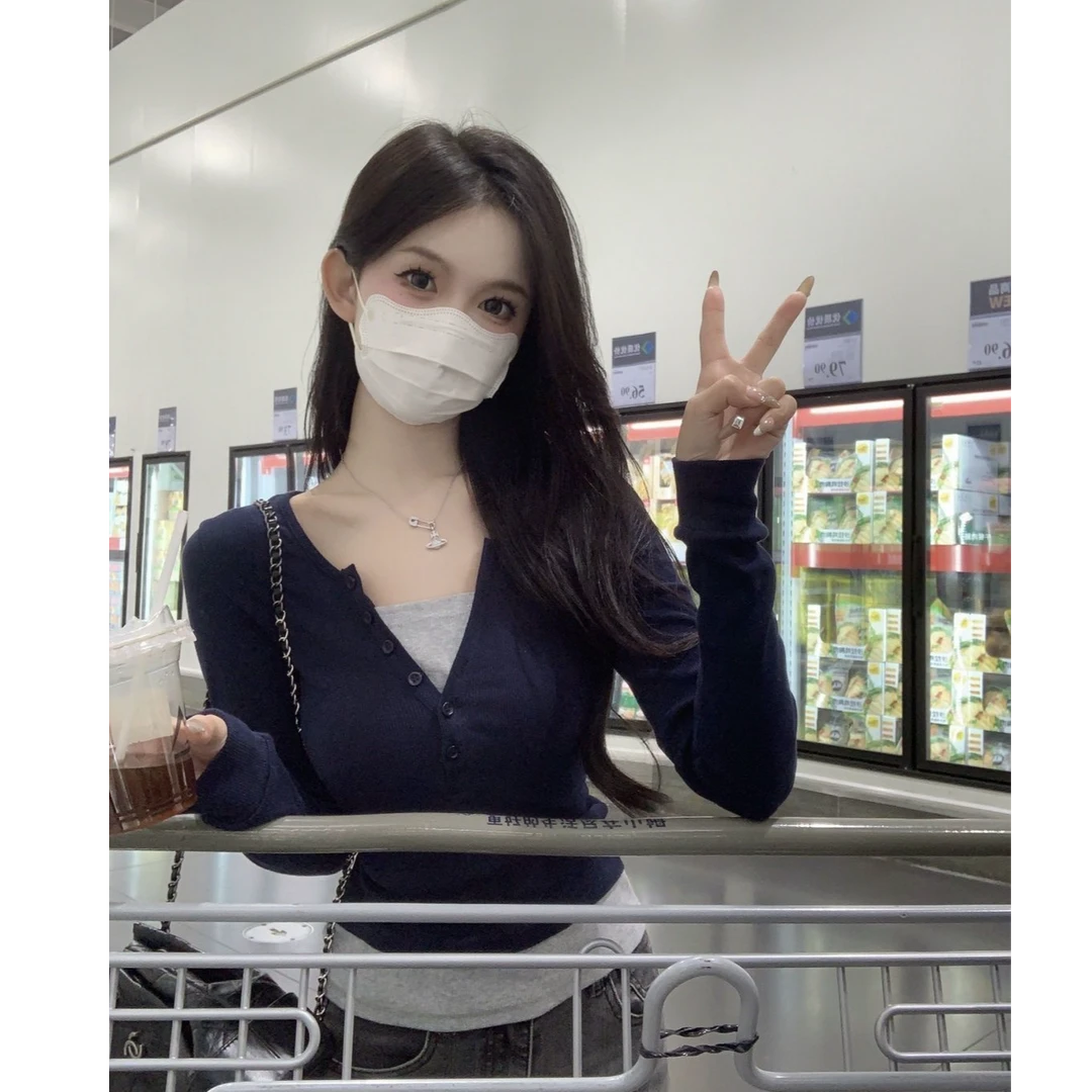 秋季高腰短款百搭设计感内搭薄款假两件长袖打底修身显瘦上衣T恤