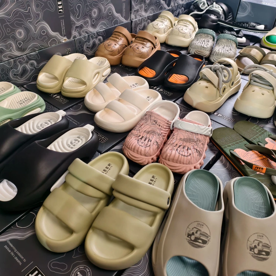 JEEP SPIRIT拖鞋品牌断码清仓专拍链接