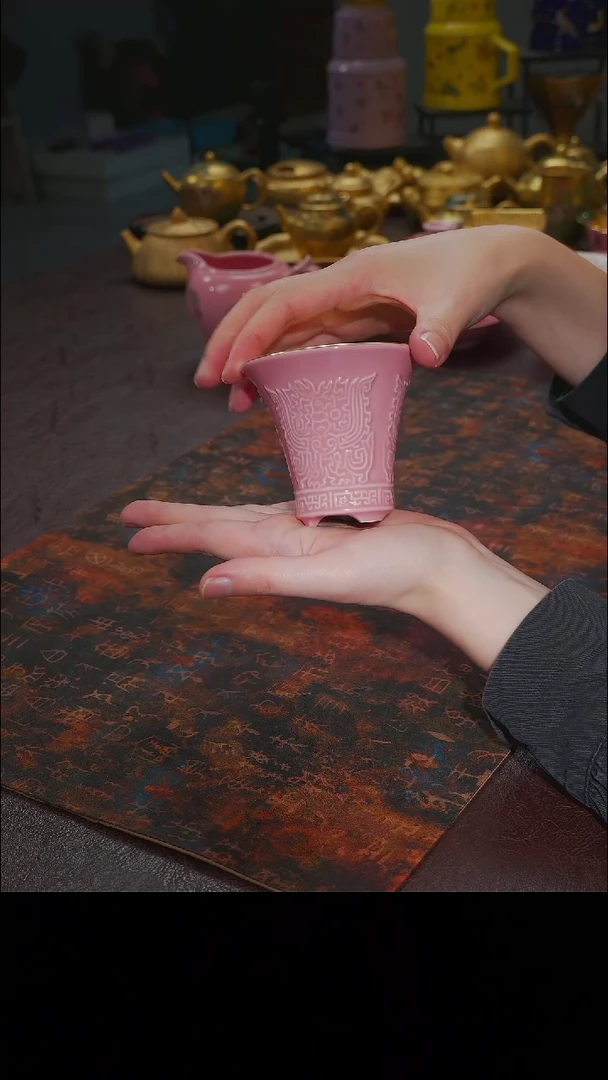 杯【宜景窑桃夭粉鎏金系列】卢氏杯