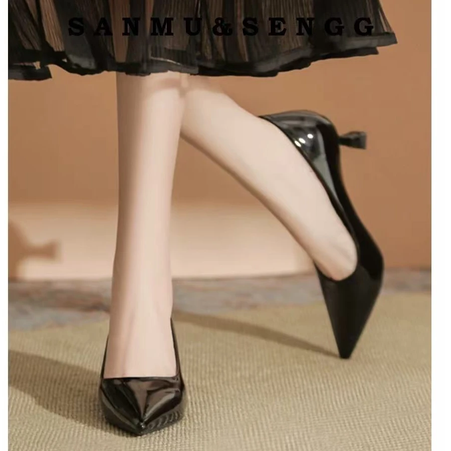 尖头高跟鞋女细跟2025春秋新款气质漆皮工作鞋不累脚浅口黑色单鞋