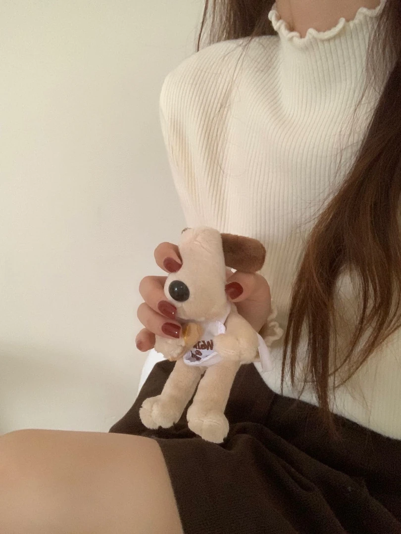 Wang Li Studio  深冬上新柔软亲肤花边加厚针织衫