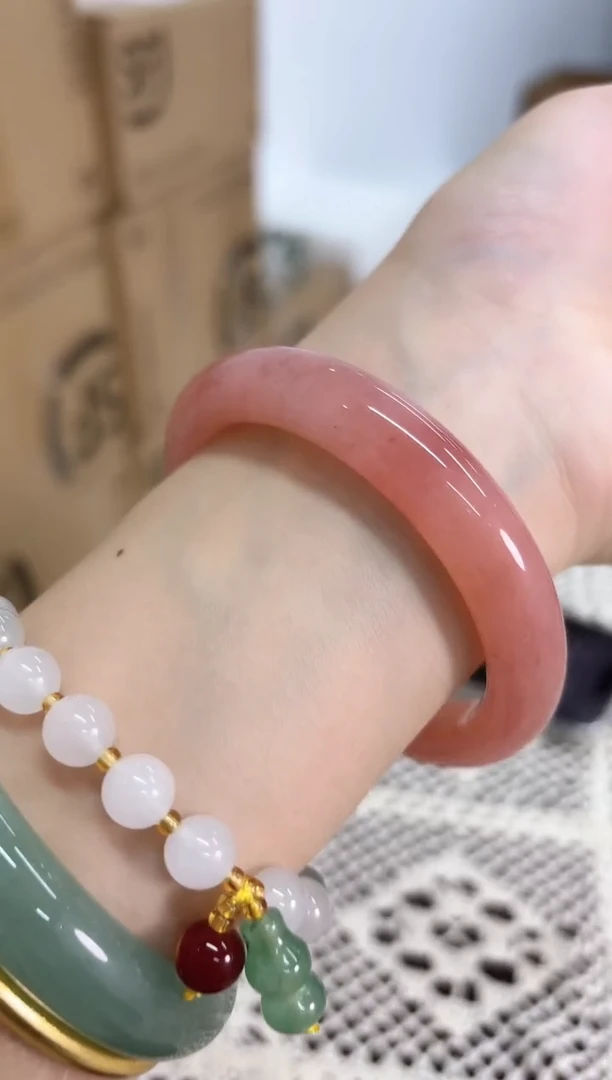 未镶嵌手镯石英质玉15-57F