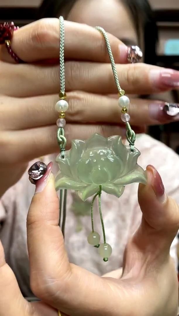 岫玉未镶嵌吊坠多样性发货其中发一