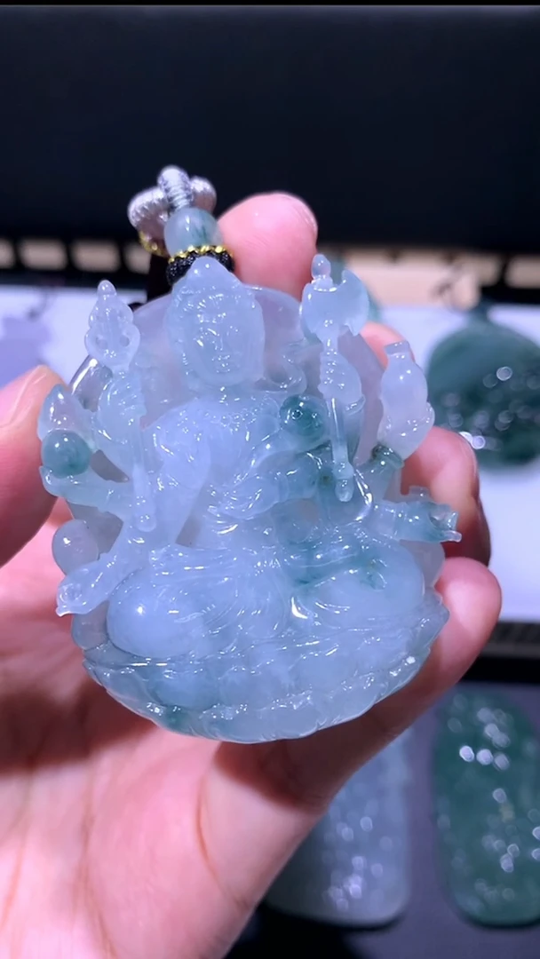 翡翠未镶嵌吊坠(不含链)吊坠