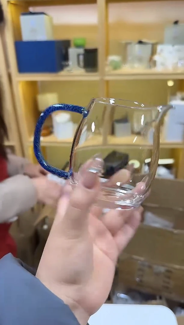 斑斓诚然公道杯